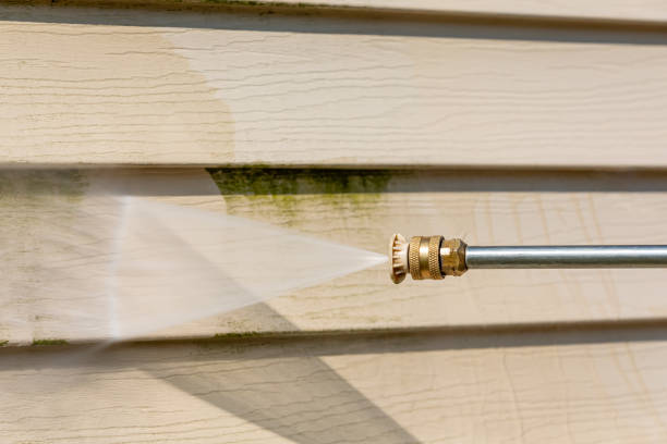 Best Sidewalk Pressure Washing  in Iyanbito, NM