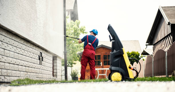 Best Local Pressure Washing Services  in Iyanbito, NM